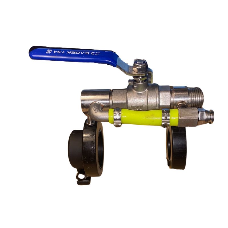 BENZ SLIDING POLE VALVE: A water-fed pole valve designed for applying soft wash chemicals to roofs and render surfaces