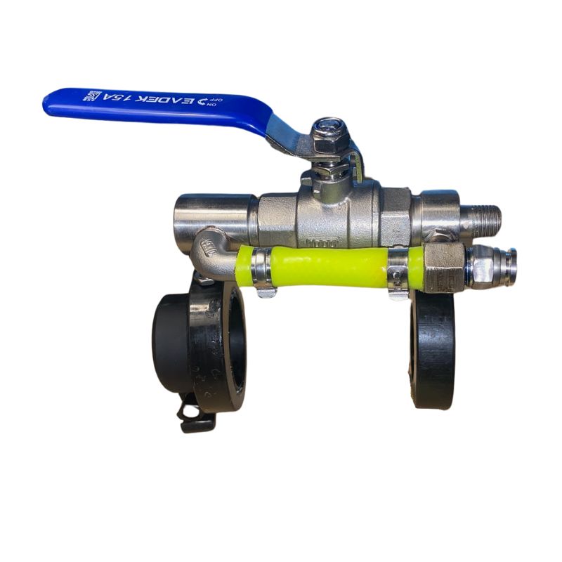 BENZ SLIDING POLE VALVE: A water-fed pole valve designed for applying soft wash chemicals to roofs and render surfaces